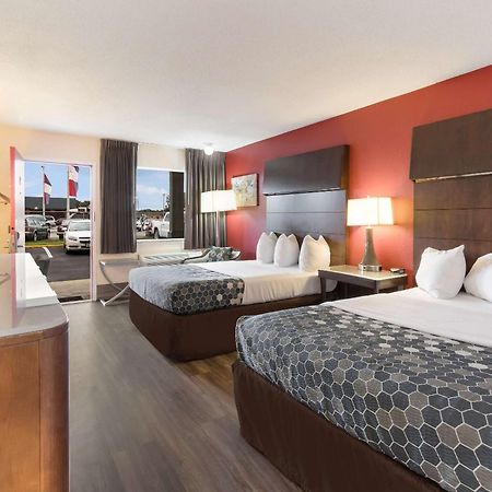 Econo Lodge North Вашингтон Екстериор снимка