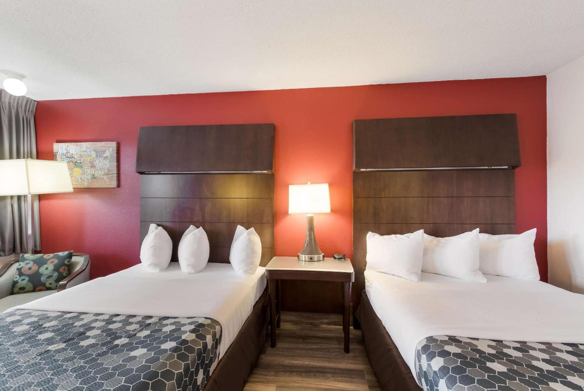 Econo Lodge North Вашингтон Екстериор снимка